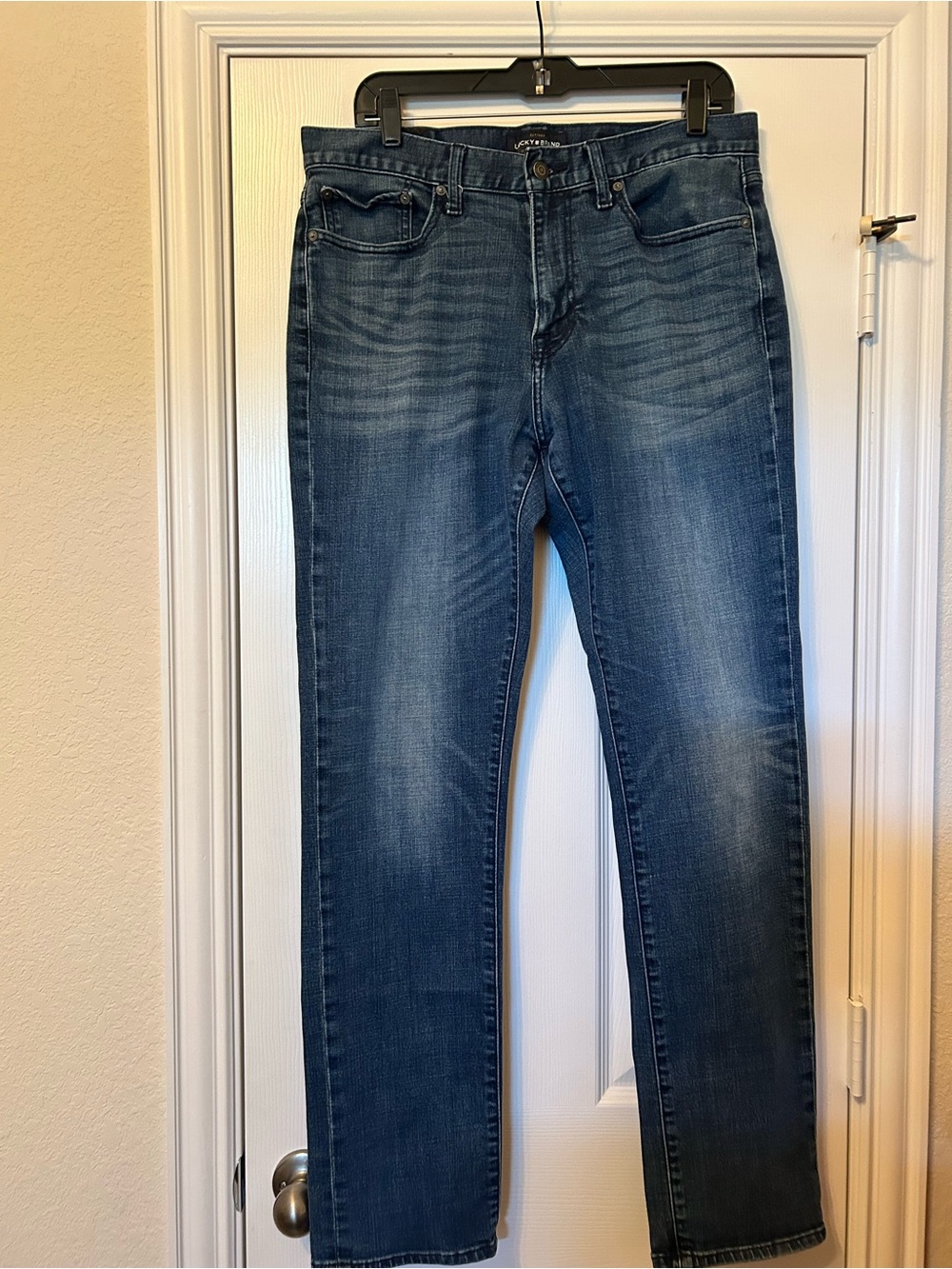 Lucky Brand Men’s Slim Straight Jeans - Mid/Dark Blue Wash